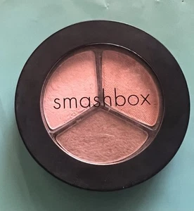 Smashbox Cosmetics Photo Op Eye Shadow Trio Multi-Flash: Naked, Crisp, Doe  - Picture 1 of 2