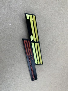 1992 CAMARO 25TH ANNIVERSARY RS DASH EMBLEM BADGE YELLOW CONVERTIBLE GM ORIGINAL - Bild 1 von 5