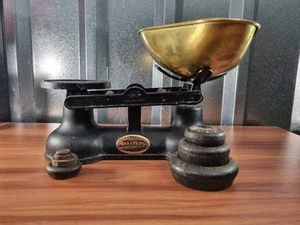 Vintage Salter Cast Iron Balance Scale with Brass Pan & Weights Staffordshire - Picture 1 of 8