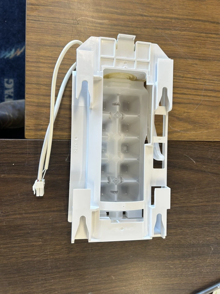 243297613 KENMORE REFRIGERATOR ICEMAKER