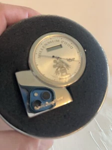 Millennium 2000 Desk Watch Disney Time Works Mickey Metal Can Exclusive - Picture 1 of 14