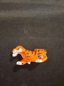 DISNEY TIGGER WIND-UP TOY FIGURINE! e2123UXX - Picture 1 of 4