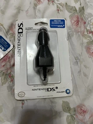 OFFICIAL Nintendo DS Car Charger Authentic OEM Original Genuine Brand New - Image 1 of 2