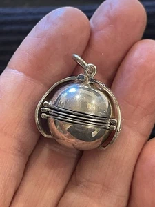 VINTAGE 925 STERLING SILVER TRANSFORMER BALL LOCKET PENDANT - Picture 1 of 8
