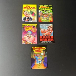 GARBAGE PAIL KIDS 30TH ANNIVERSARY HORROR FILM STICKER SET- 5 CARDS - Picture 1 of 2