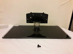 TV-Ständer für Samsung UE37D5520RK, UE40D5520RK mit Befestigungsschrauben  - Bild 1 von 4