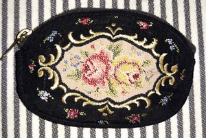 VTG EIN GERMANY PETIT POINT NEEDLEPOINT FLORAL ROSES PURSE POUCH BAG SATIN LINED - Picture 1 of 6
