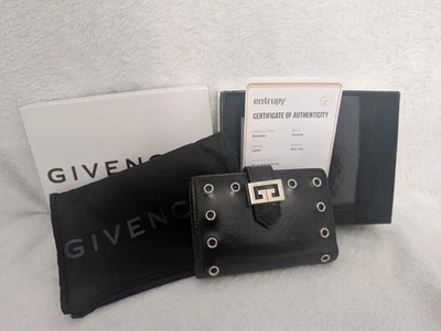 Auténtica billetera de cuero con tachuelas Givenchy con caja, bolsa antipolvo y certificado Foto 1 de 4