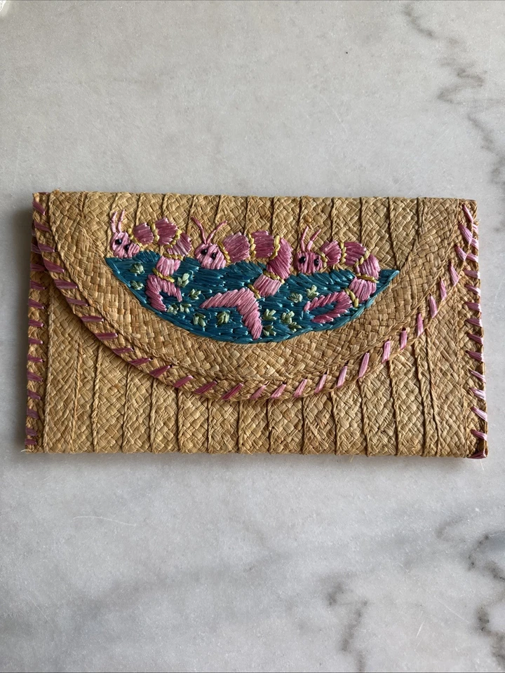 Lilly Pulitzer  ‘Caliente’ Shrimp Lobster Straw Clutch Bag - Image 1 of 4