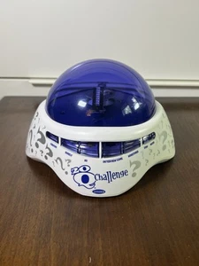 20Q Challenge By Radica Electronic Party Game 20 Questions 2005 TESTED - Picture 1 of 8