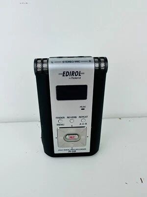 Roland Edirol R-09 MP3 Digital Audio Recorder 24-bit Wave Broken For Parts - Image 1 of 2