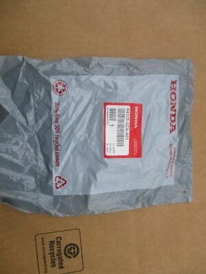 2009 2010 2011 2012 2013 2014 2015 HONDA PILOT QUARTER PILLAR SEPARATOR OEM - Image 1 of 4