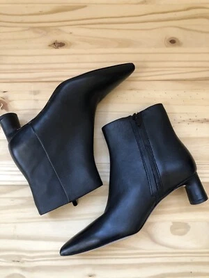 Vince cuero genuino gatito tacones botines, talla 6,5 M, nuevos, negros, cierre de cremallera lateral Foto 1 de 4