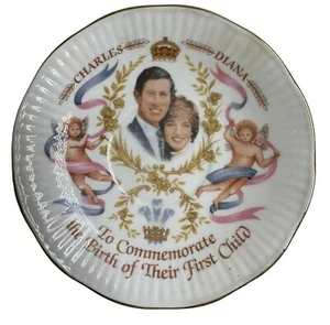 Charles Princess Diana Birth Of First Child William Commemorative China Plate - Picture 1 of 3