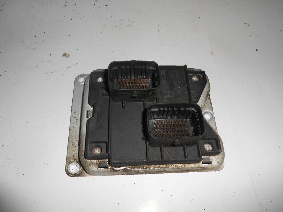 Centralina centralina motore Opel Corsa B 1.2L 16V 87 010 2 475 - Immagine 1 di 1