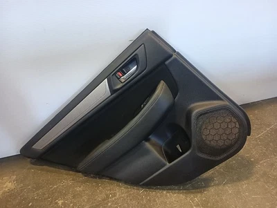 *RISCOS* 2016 OUTBACK Painel de guarnição da porta traseira esquerda, pano, 12449748 - Imagem 1 de 4