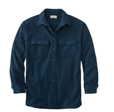 L.L. Camisa de gamuza Bean para hombre grande camisa de algodón de ajuste tradicional, azul marino Foto 1 de 4