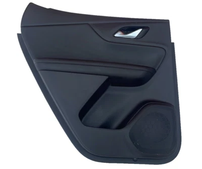 OEM CHEVROLET BLAZER 2019-2023 CUBIERTA DE MOLDURA DE PANEL DE PUERTA TRASERA IZQUIERDA 84645441 Foto 1 de 4
