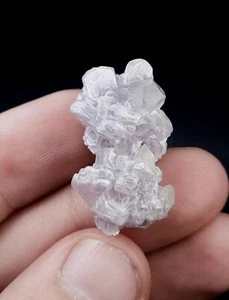 Mica de lepidolita combinada con cristales de cuarzo y formación floral Frome Pak. - Imagen 1 de 7