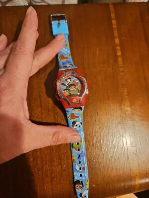 Reloj digital intermitente Ryans World con banda elástica marca  Foto 1 de 4