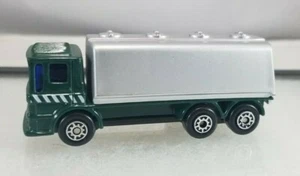 1999 Maisto Gas Tanker / No name on tank / Very nice condition - Picture 1 of 7