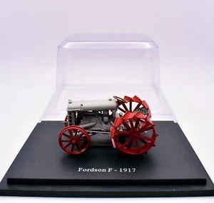 Model tractor Scale 1:43 Fordson F diecast Mens collection vehicles road - Picture 1 of 1