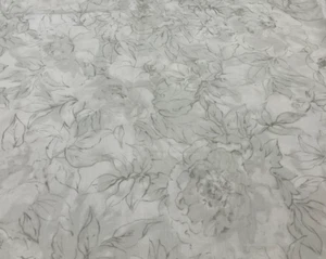 RJR FABRICS - GRAY TONAL BY THE JINNY BEYER PALETTE (2012)-- 5/8 YARD - Picture 1 of 2