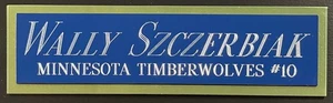 PLACA DE IDENTIFICACIÓN WALLY SZCZERBIAK TIMBERWOLVES PARA BALONCESTO FIRMADA-CAMISETA-FOTO-PISO - Imagen 1 de 4