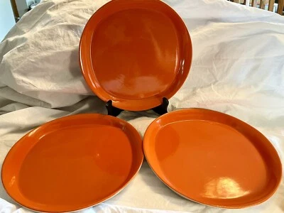 3 Rachael Ray Round and Square Dinner Plate Orange 11" Diameter - Image 1 of 4