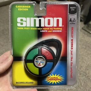 Simon Carabiner Edition New Sealed 2009 Hasbro - Picture 1 of 5