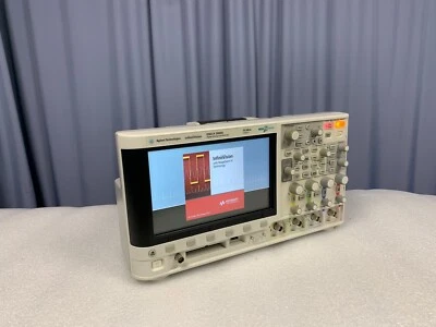 Osciloscopio digital Keysight Agilent DSOX2004A DSO-X 2004A 4 canales 70 MHz Foto 1 de 4