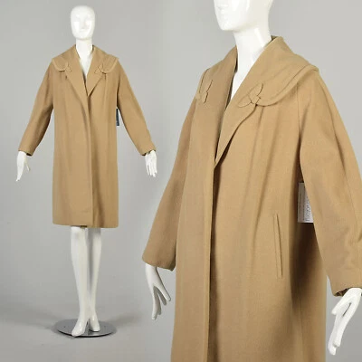 XL 1950s Camel Colored Cashmere Clutch Coat Flower Bow Minimalist Tan Brown Coat - Image 1 of 4