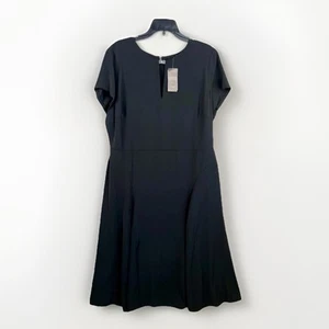 Lauren Ralph Lauren Black Short Sleeve Metal Plaque Keyhole Crew Neck Dress 16 - Picture 1 of 11