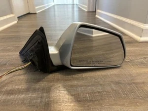 2008-2013 Cadillac CTS RIGHT Mirror SILVER - Bild 1 von 5