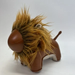 Zuny Brown Lion Lino Doorstop Bookend 8” High Faux Leather Abo Collection - VGC - Picture 1 of 13