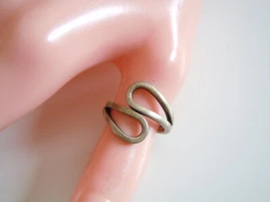 Ring Silber geprüft Punze unleserlich 4,3 g/Gr.53 - Bild 1 von 6