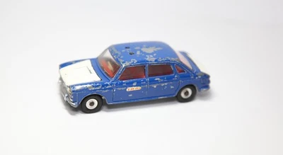 Dinky 282 Austin 1800 Austin Taxi - Vintage 1960s Model - Image 1 of 4