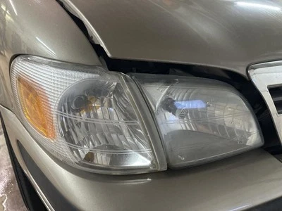 Faro derecho pasajero compatible con 97-05 VENTURE 233938 Foto 1 de 4