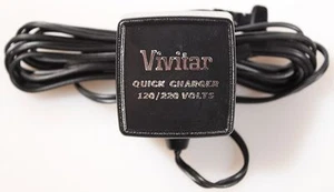 VIVITAR QUICK CHARGER 120/220V - Picture 1 of 1