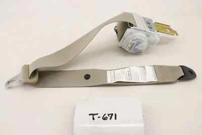 Nuevo conjunto de cinturón de seguridad exterior trasero OEM 1999-2003 Mitsubishi Galant 7000C820 tostado  Foto 1 de 2