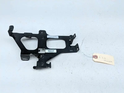 Soporte de montaje de módulo de ECU 09 Can Am Spyder GS Roadster 990 Foto 1 de 4