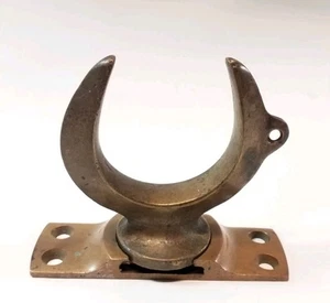 Antique O & I Swivel Mount Solid Brass Oar Lock Ribbed Type Rowlock Horn 2 1/4" - Picture 1 of 24
