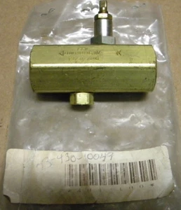 404-100 F375B-7B96 Flow Control - Picture 1 of 4