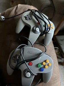 2 Nintendo 64 Controller - Gray One Has A Loose Stick, One Has Stuck Buttons - Picture 1 of 5