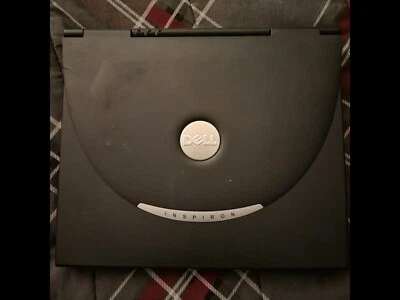 Dell Inspiron 2500 laptop computer, gray, crack on top, Windows XP installed  - Image 1 of 4