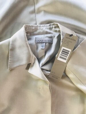 NEW AK COUTURE SLEEK CLASSIC SILVER GRAY SATIN SPECIAL OCCASION COAT SIZE 8 $495 - Image 1 of 4