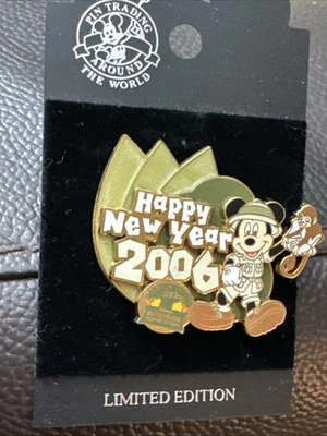 Значок Disney WDW Happy New Year 2006 Safari MICKEY Animal Kingdom LE 2000 - Изображение 1 из 3