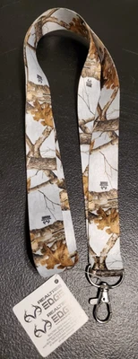 Cordón de llave RealTree Edge exterior hojas de bosque patrón de árboles - NUEVO - ¡ENVÍO GRATUITO! Foto 1 de 4