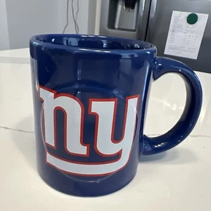 N.Y. GIANTS FOOTBALL TEAM - " COFFEE CUP " NFL APPROVED Used - Picture 1 of 5