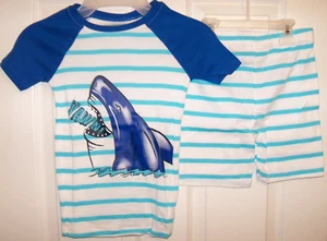 Fighting Sleep Yawn Shark Long 2 Piece Pajama PJ Set Boys Size 8 NWT - Picture 1 of 1